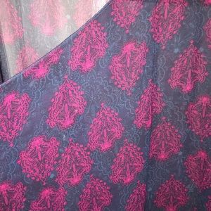 Navy and Hot Pink Lularoe Monroe